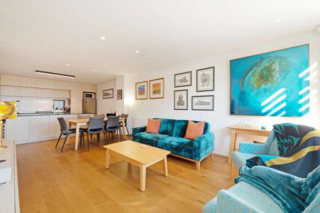 31 Erica Pabst Way Island Bay_2