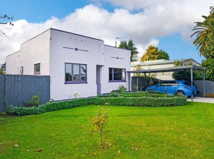 1012 Heretaunga Street East_0