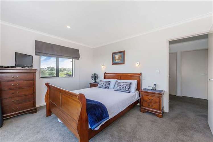 33 Maylee Crescent Gulf Harbour_16