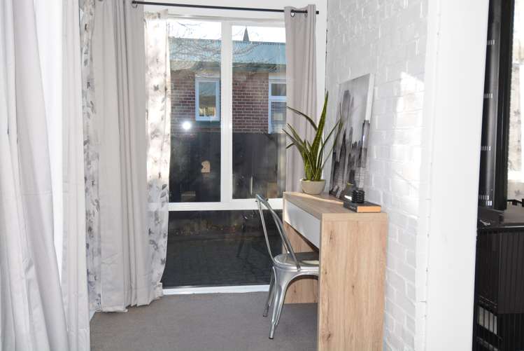 72 Antrim Street Windsor_12