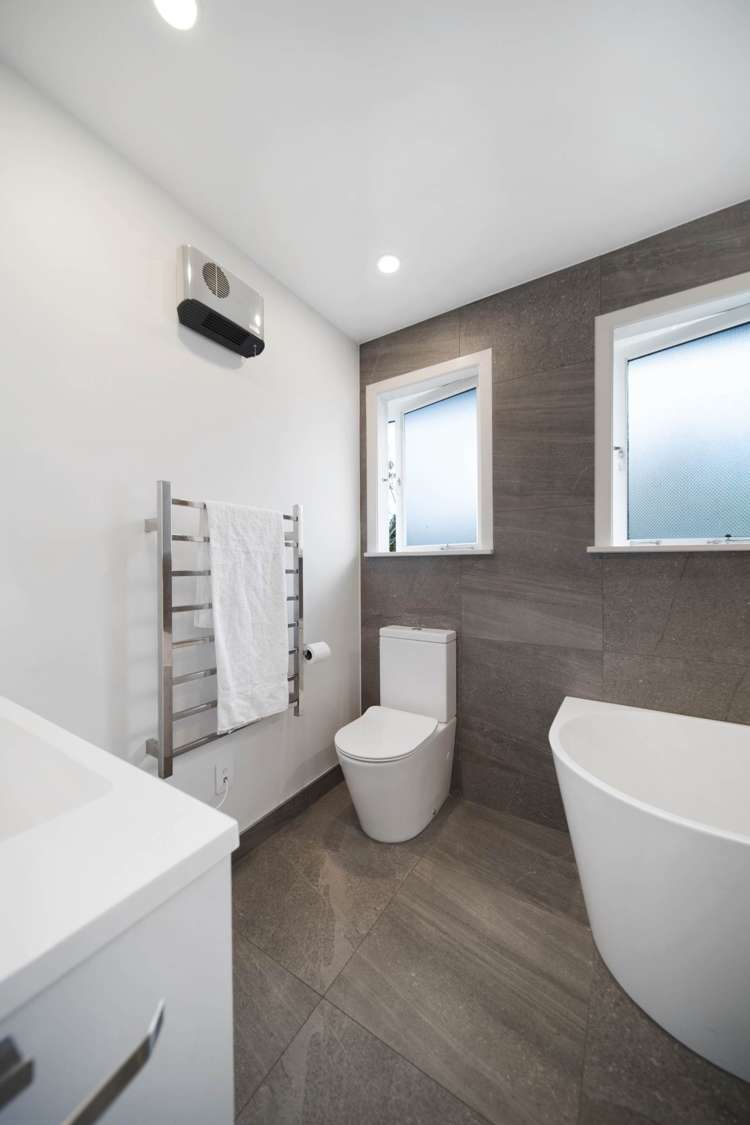 61 Ennis Avenue Pakuranga Heights_16