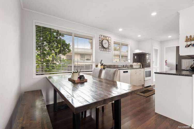 24 Camphora Place Ranui_5