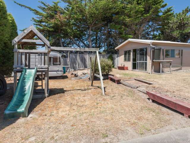 17 Ruanui Street Himatangi Beach_4