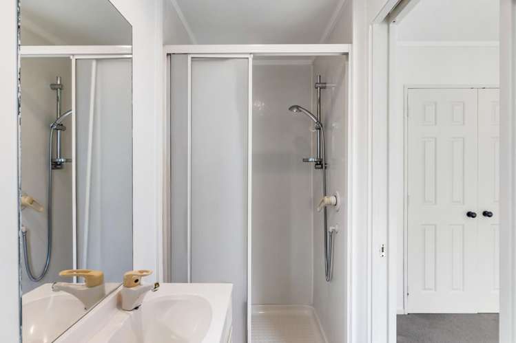 5A Dana Place Somerville_11