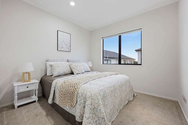 10 Tannaghmore Drive Flat Bush_11
