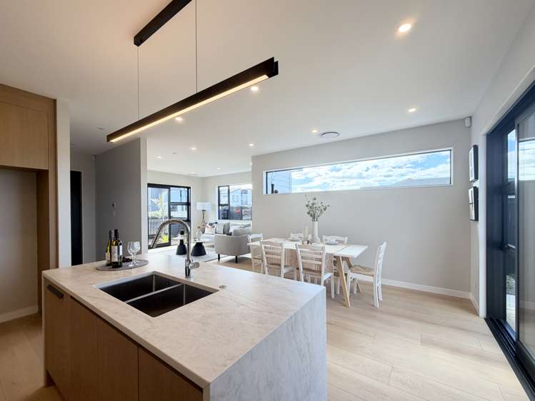 105 Parish Drive_5