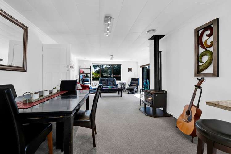 4 Henui Street Strandon_5