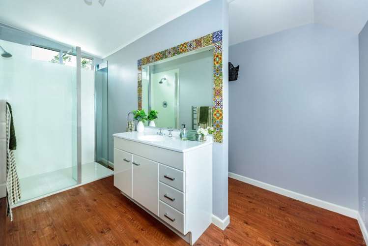 1/32 Radley Street Woolston_24