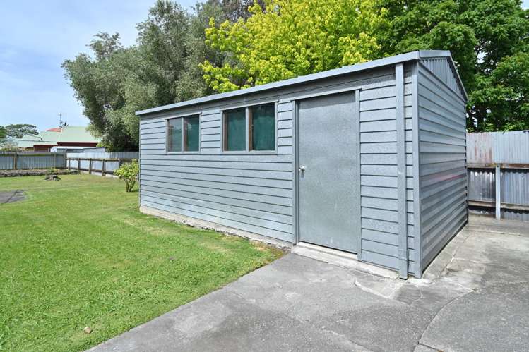 408 Lyndon Road East Hastings_16