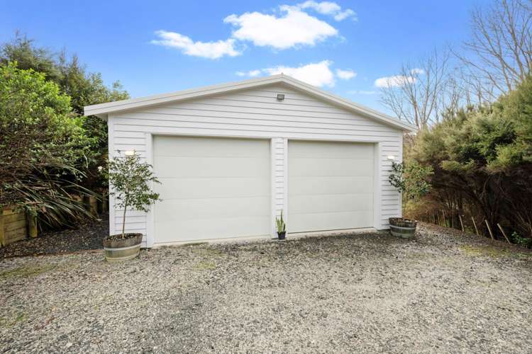 7 Pineview Lane Helensville_24