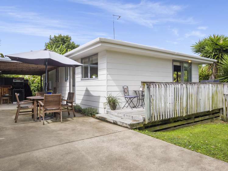 31a Linton Crescent Matua_3