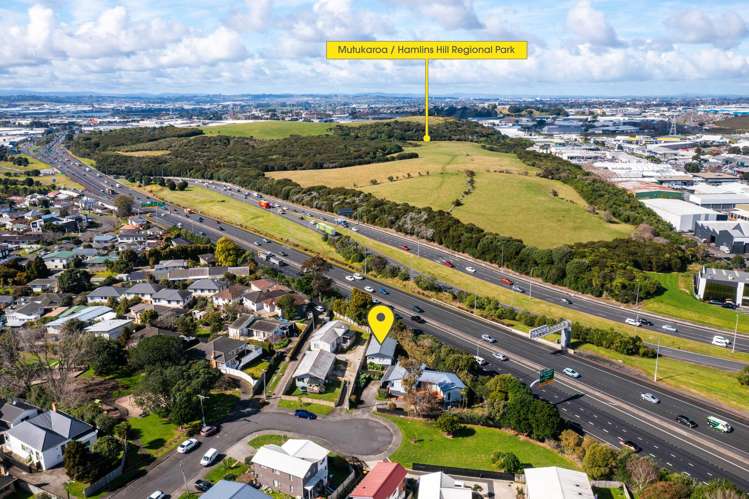 1/92 Commissariat Road Mt Wellington_31