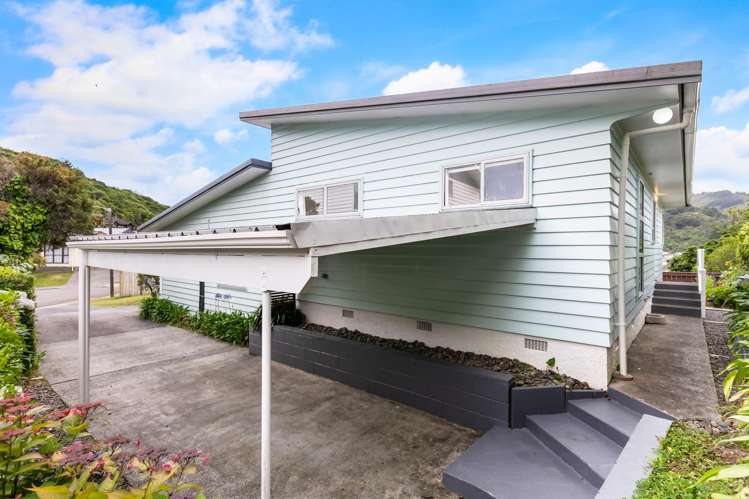 6B Ely Grove Wainuiomata_14
