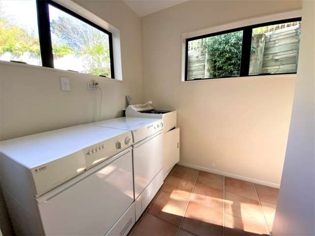 1/75 Beach Road Castor Bay_4