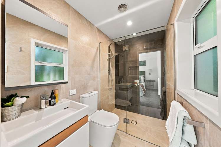 92 Richardson Terrace Woolston_15