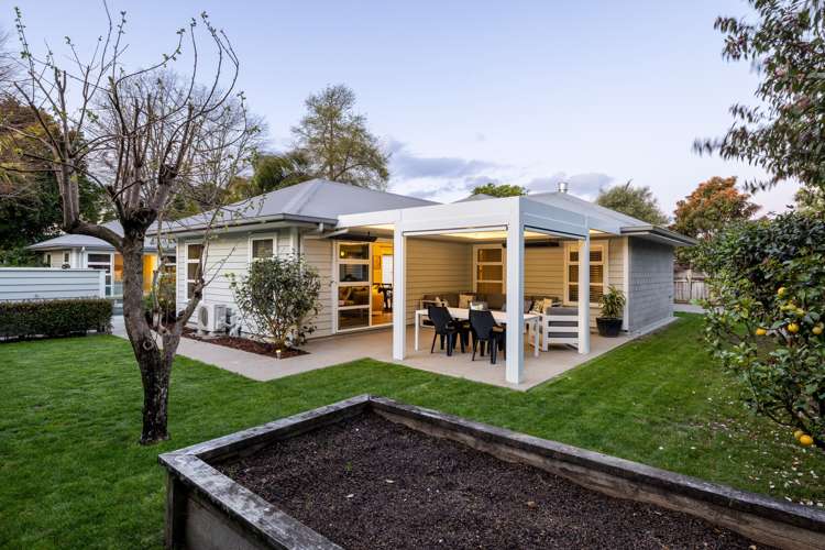 6 Tall Oaks Way Bethlehem_18