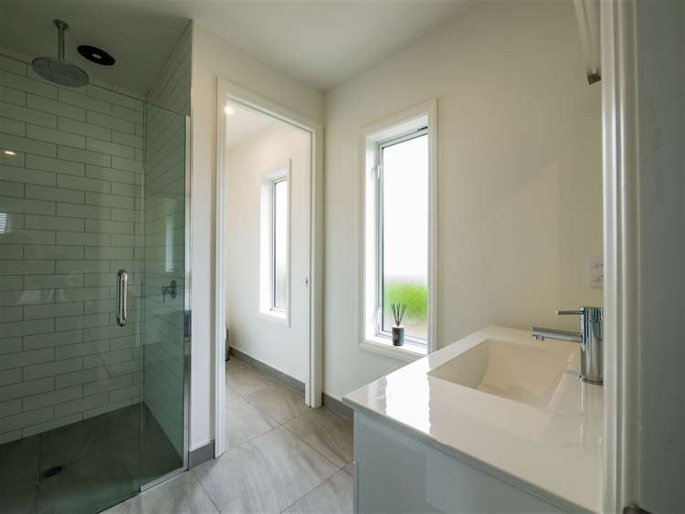 576 Birchs Road Lincoln_10