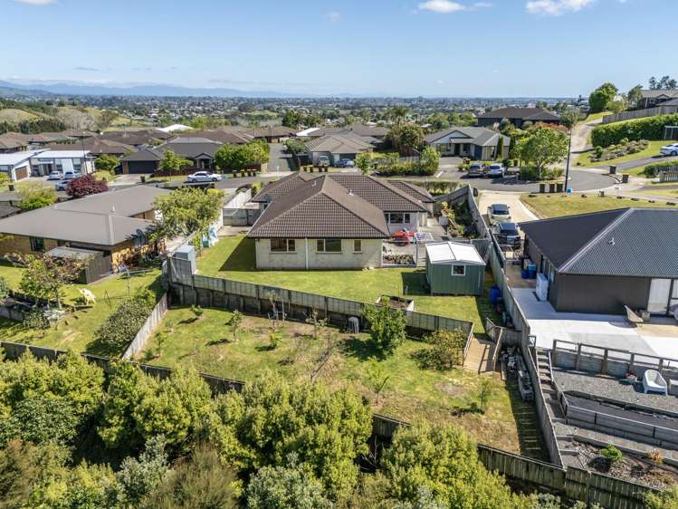 100 Falcon Drive_2