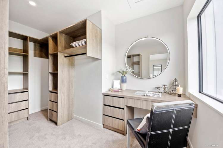 16 Headsail Drive Long Bay_7