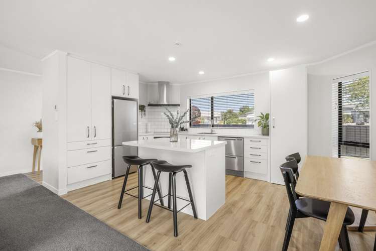 61 Kane Road Papamoa_5