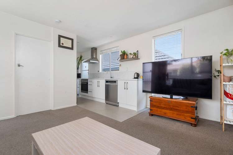 1/11 Radnor Street St Albans_5