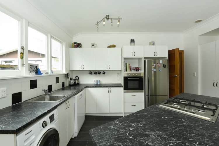 143 Tipahi Street Nelson South_7