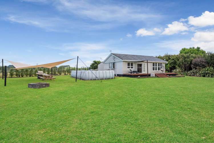 225 State Highway 25 Waitakaruru_13