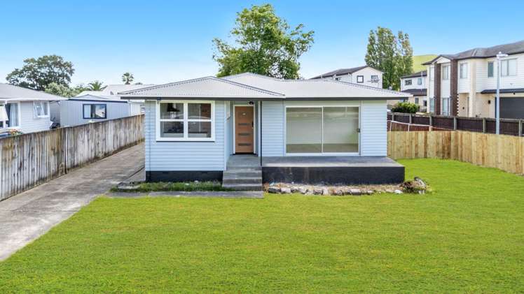 27 Mckenzie Road Mangere Bridge_13