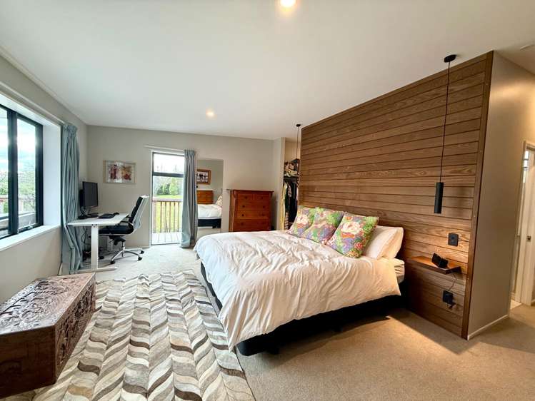  13 Matuku Lane Heathcote Valley_12