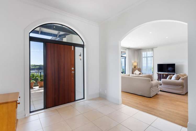 13 Pacific Cliffs Drive Gulf Harbour_8