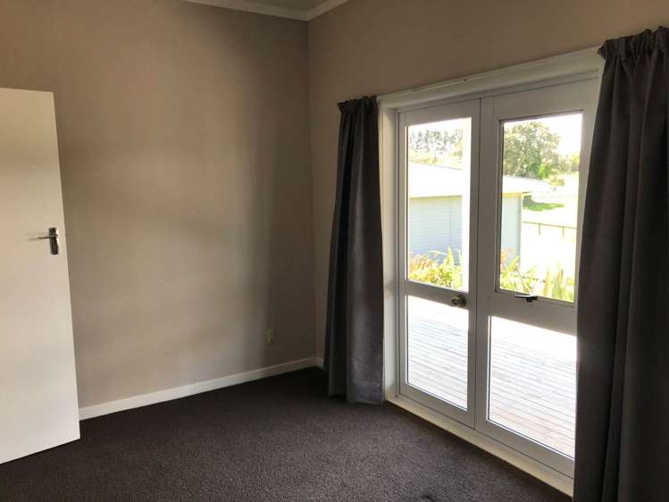 196 Burtt Road Paerata_16