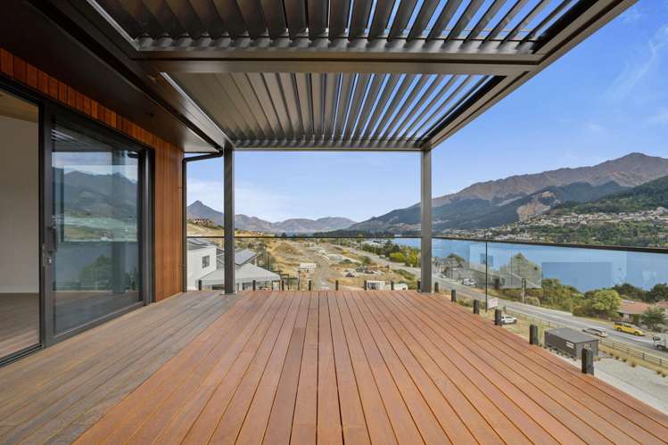 6 Red Deer Rise Kelvin Heights_13