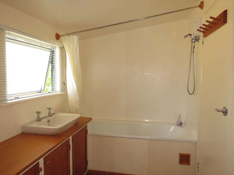 2 McLean Street Wairoa_11