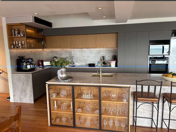 15A The Strand Takapuna_5