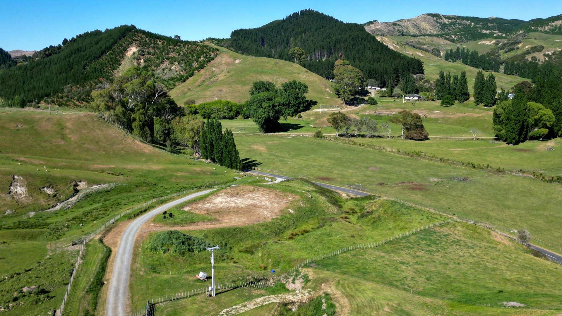 Hedgeley Road Puketapu_0