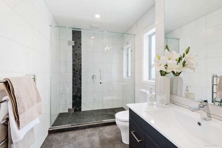 70 Ormonde Drive Silverdale_8