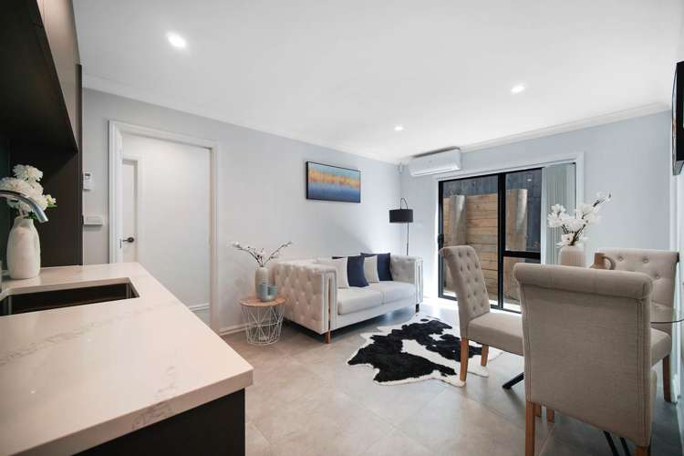 14 Castlebane Lane Flat Bush_15