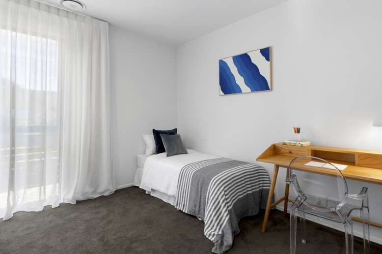 32 Falconer Rise Jacks Point_12