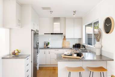 2/11 Lonsdale Street_2