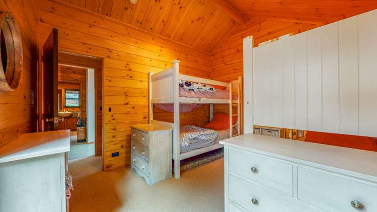 19 Claxton Avenue Pauanui_22