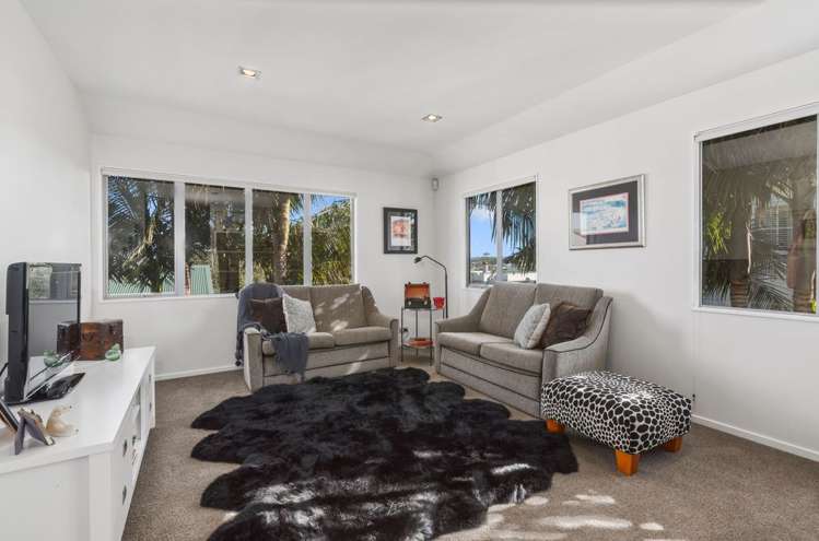 2/25 Napier Avenue Takapuna_23