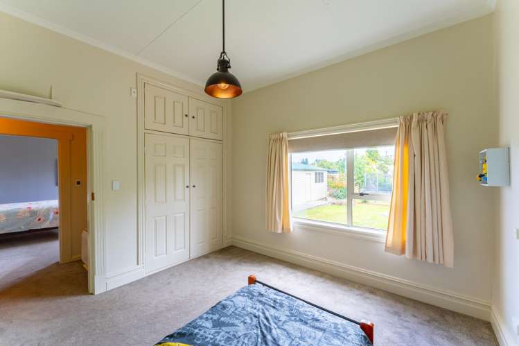 15 Neal Street Temuka_14