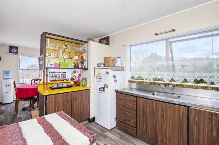 8/4 Ashby Place Pukekohe_3