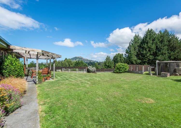 258 Chain Hills Road Chain Hills_23