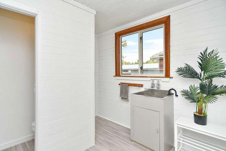 72 Grange Street Hillsborough_12