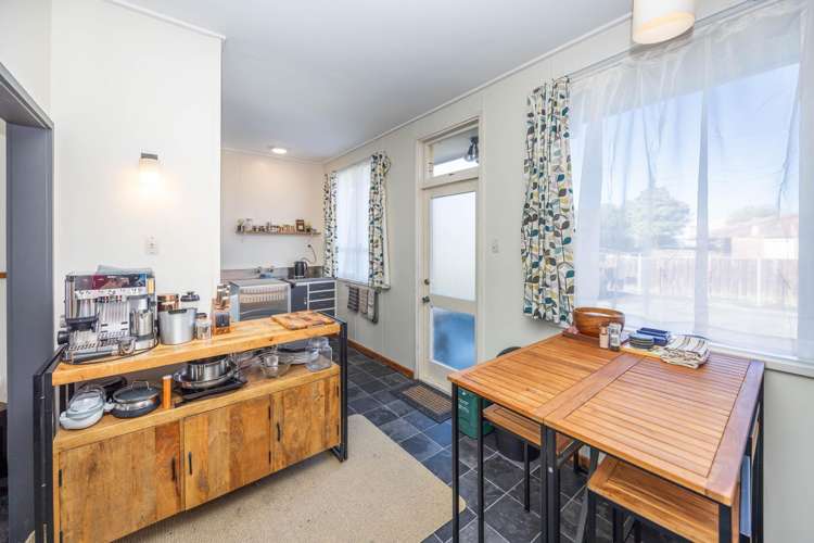 2 A,B,C Beatty Street Melville_12