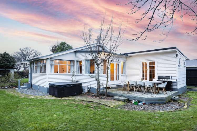 13 Roosevelt Avenue_0