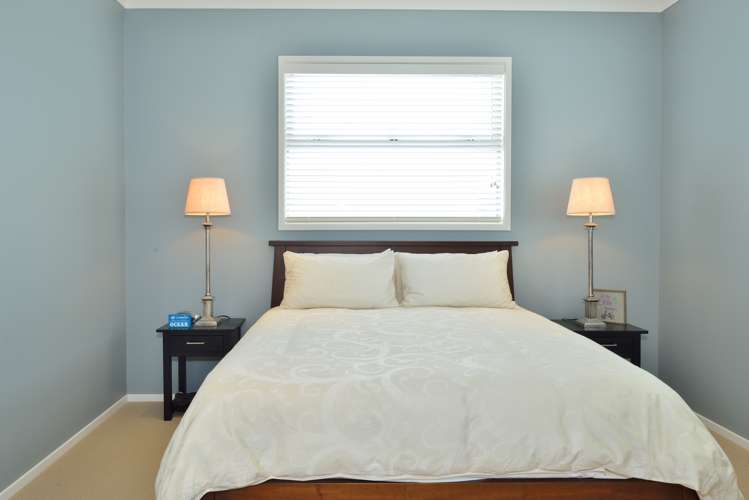 215 Newcastle Street Mahia_9