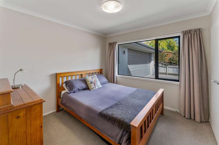 8a Angus Place Wakefield_18