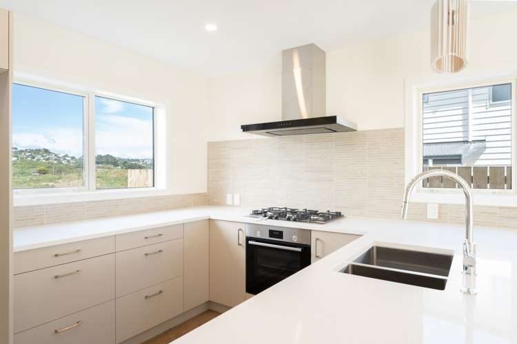 7 Pine Hill Rise Churton Park_10